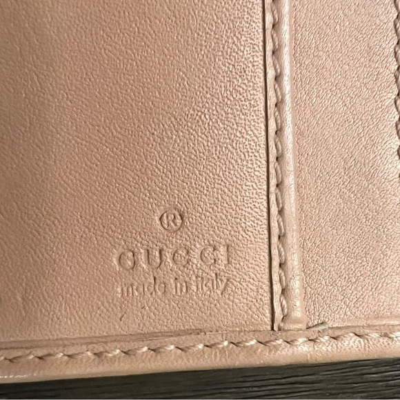 pre-loved Gucci Python Canvas GG Wallet - Picture 9 of 15